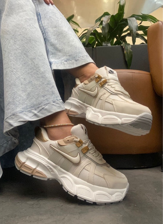 TENIS SPORTSWEAR MUJER